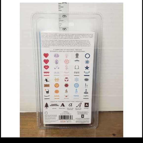 Cricut Cake Martha Stewart Crafts Seasonal Cake Art Decorating - Picture 2 of 4